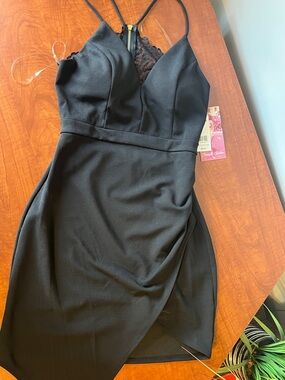 Little Black Lace-Back Asymmetric Dress Large Padded Cups  🖤 Stretchy